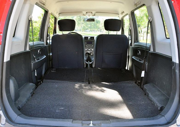 满脸胡须大叔,北斗星x5值得拥有吗