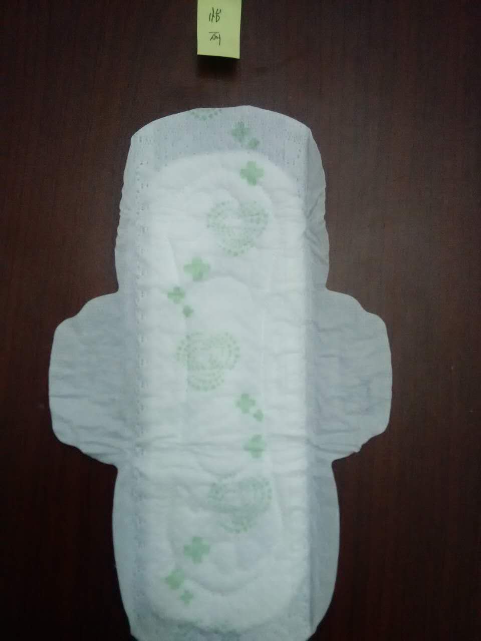 女生卫生巾大礼包,全网最火最全二十种卫生巾测评