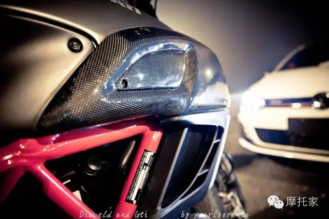 杜卡迪大魔鬼摩托测评,杜卡迪diavel1260和1260s的区别