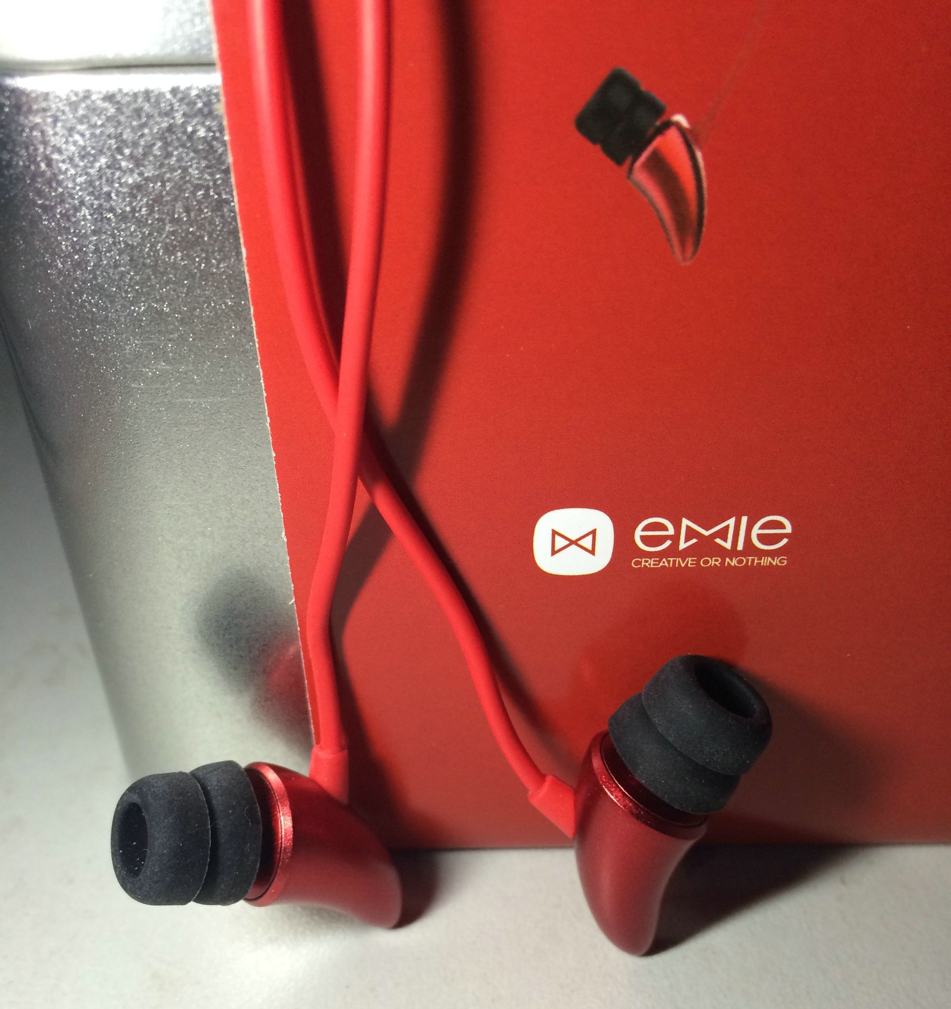 亿觅小恶魔耳机好不好,年轻人喜欢的耳机