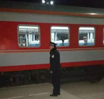 秒杀复制群发！让你见识啥叫”最威武霸气的拜年”！