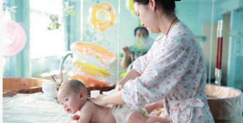 孩子对保姆比对妈还亲怎么办,孩子对奶奶亲还是对姥姥亲