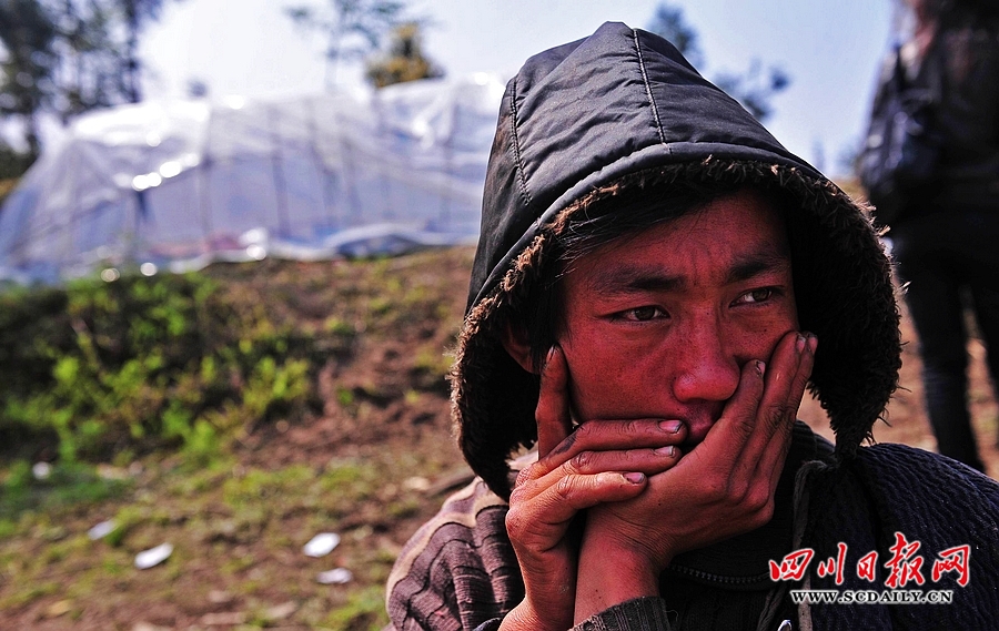 西部刀手,行走于中国道教神山四川洪雅瓦屋山,暗藏杀伐之气!