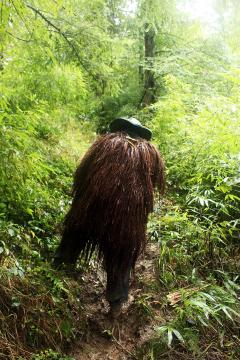 西部刀手,行走于中国道教神山四川洪雅瓦屋山,暗藏杀伐之气!