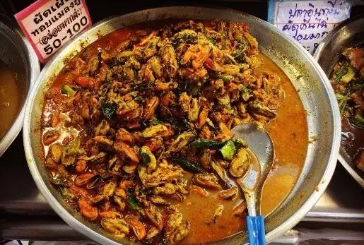 泰国十大必吃美食地,泰国最好吃的美食试吃