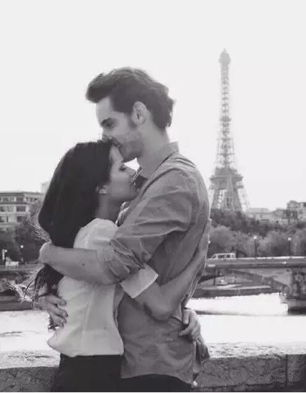 你可以不浪漫但不能没有惊喜,你可以不浪漫但生活不可以