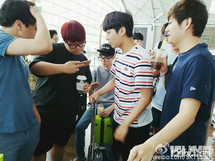 skt出征照视频,skt回归