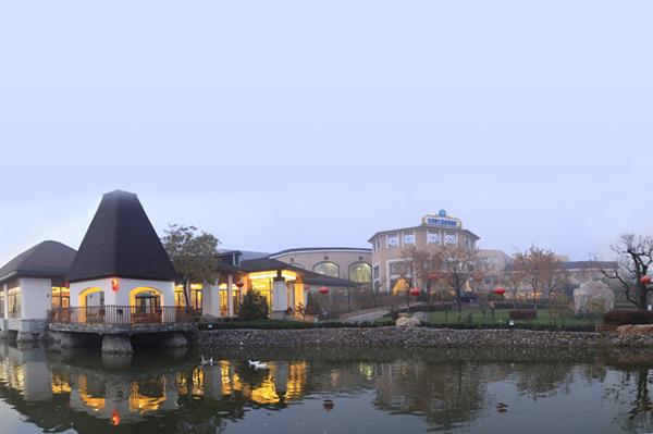 “苹添秋色”—租个房车去旅行