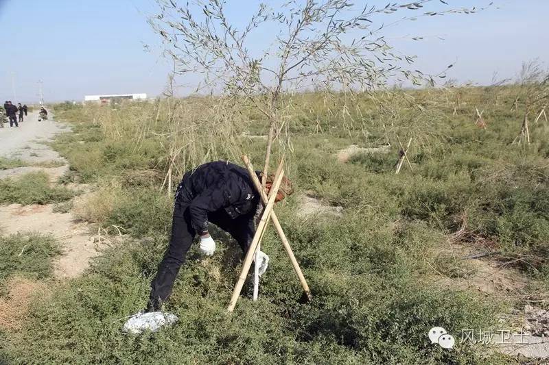 公安冬季加厚防寒服全套,公安局冬季棉服防护