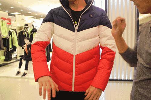 武汉最低温8度怕什么？我们给你测试了几十件轻羽绒服，还自带USB充电加热