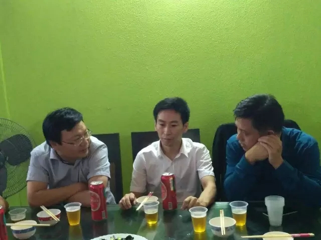 中国手机产业观察团走进Intex、闻尚