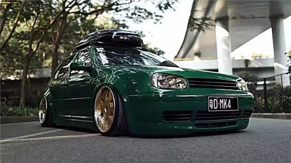 高尔夫4方向盘改装,高尔夫4内饰改装案例