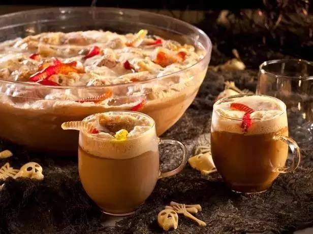 惊声尖叫万圣节|如何用一杯鸡尾酒迅速进入邪魅狂狷世界?