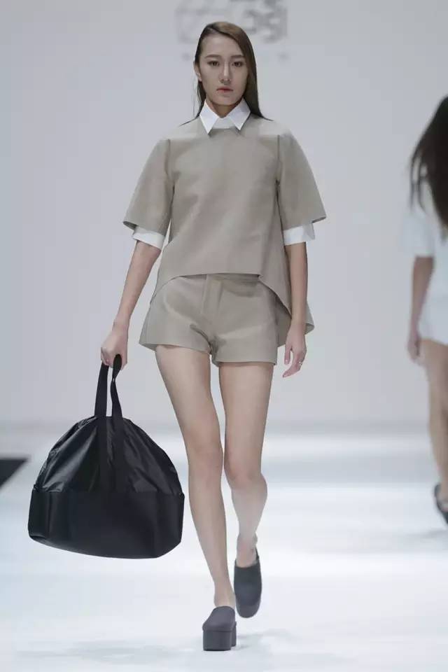 时装周特辑|Day6哇吲、LENGTHEN、陈闻、爱慕，总有一场秀打动你！