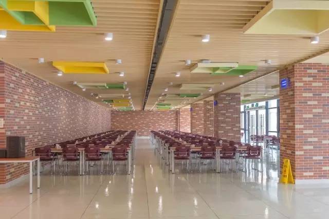 为什么它被评为苏州最幸福校园？看完这条微信我服了