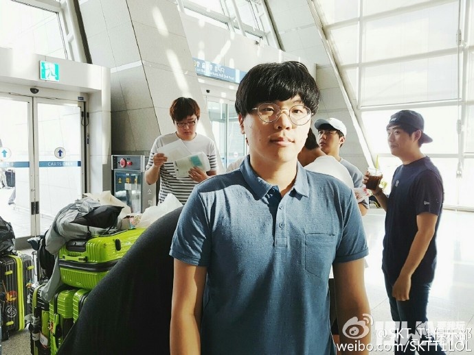 skt出征照视频,skt回归