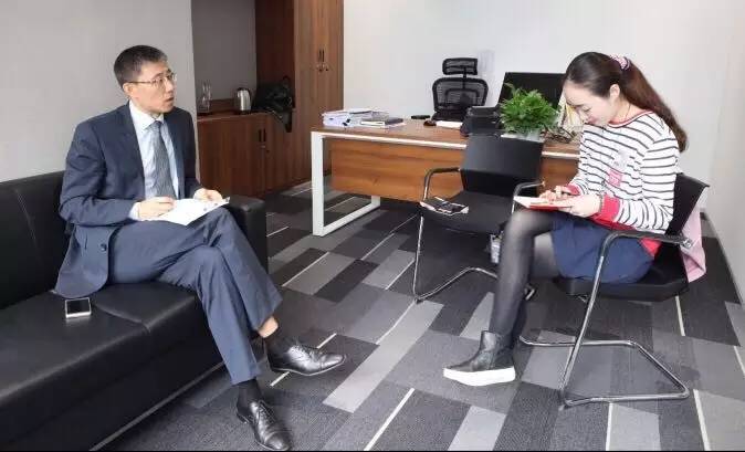 力压众银行跻身前十！议会议事议长制的国泰君安债券融资部火了