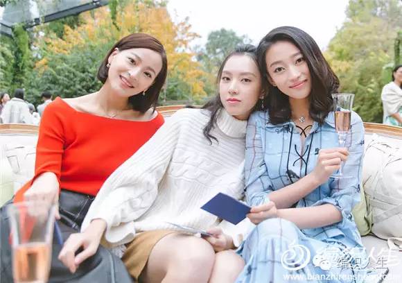 怎样用旧毛线织时尚毛衣 (毛衣柔软保暖)