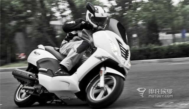 2020款标致citystar200,标致城市之星200与200i区别