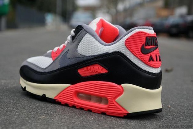 nike给我两只不同的鞋码怎么处理,nikeid定制配色推荐