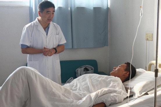 患者在他心里千斤重——访山东最美医生济南九龙“第一刀”陈尚国