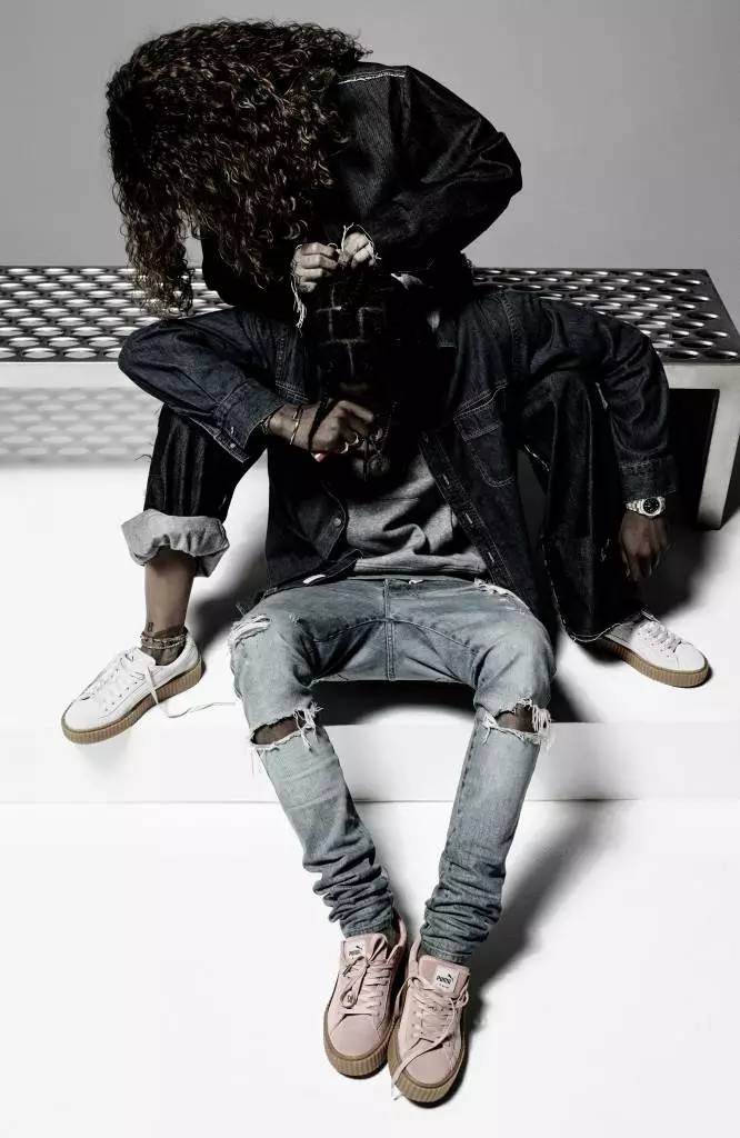 侃爷新款球鞋,yeezy350侃爷篮球鞋