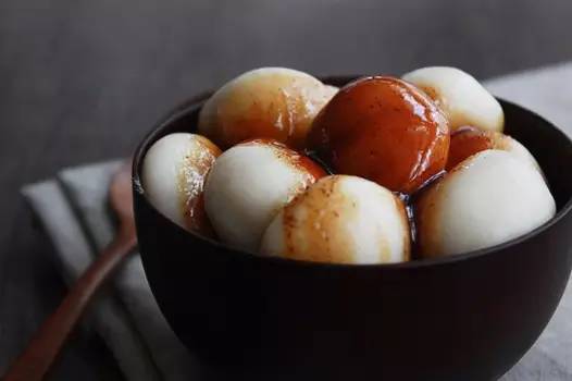 黑糖饮品的正确吃法,黑糖不白吃