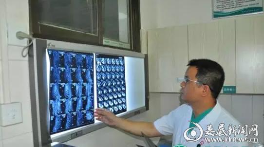 娄星区人民医院精心救治“双肾结石”7旬老人