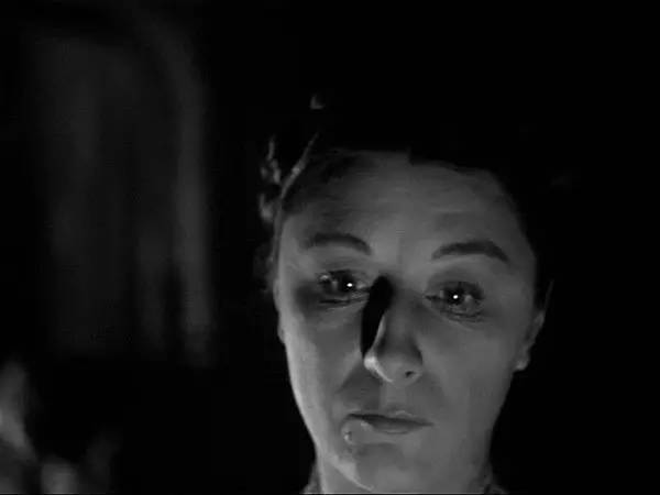 希区柯克的电影成就,希区柯克的哪一部电影最值得观看