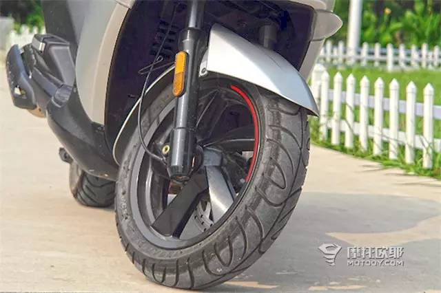 2020款标致citystar200,标致城市之星200与200i区别