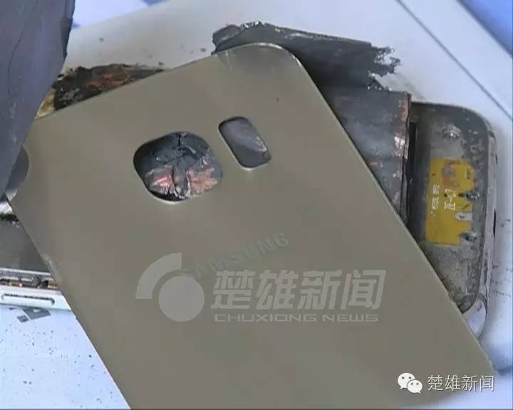三星手机突然爆炸男子双眼被烧伤,三星发生爆炸事故