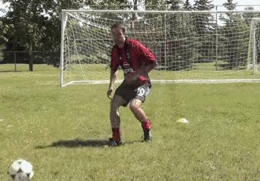 学会这几招足球过人,各种停球基本功怎么练