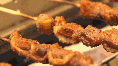 赤峰有马头琴表演的餐厅,烧烤马头琴