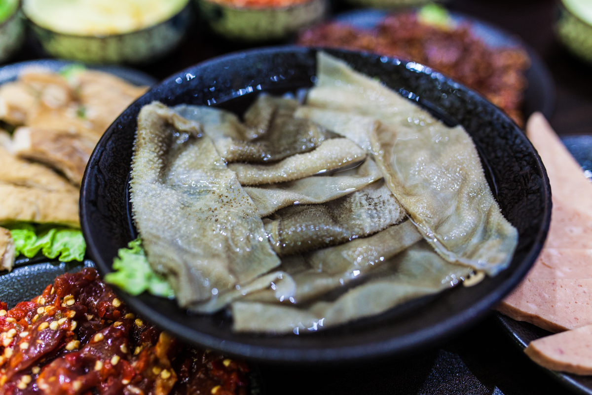 宜宾这家火锅店竟满足了我所有*欲肉**,超好吃!更有独家福利请拿好~