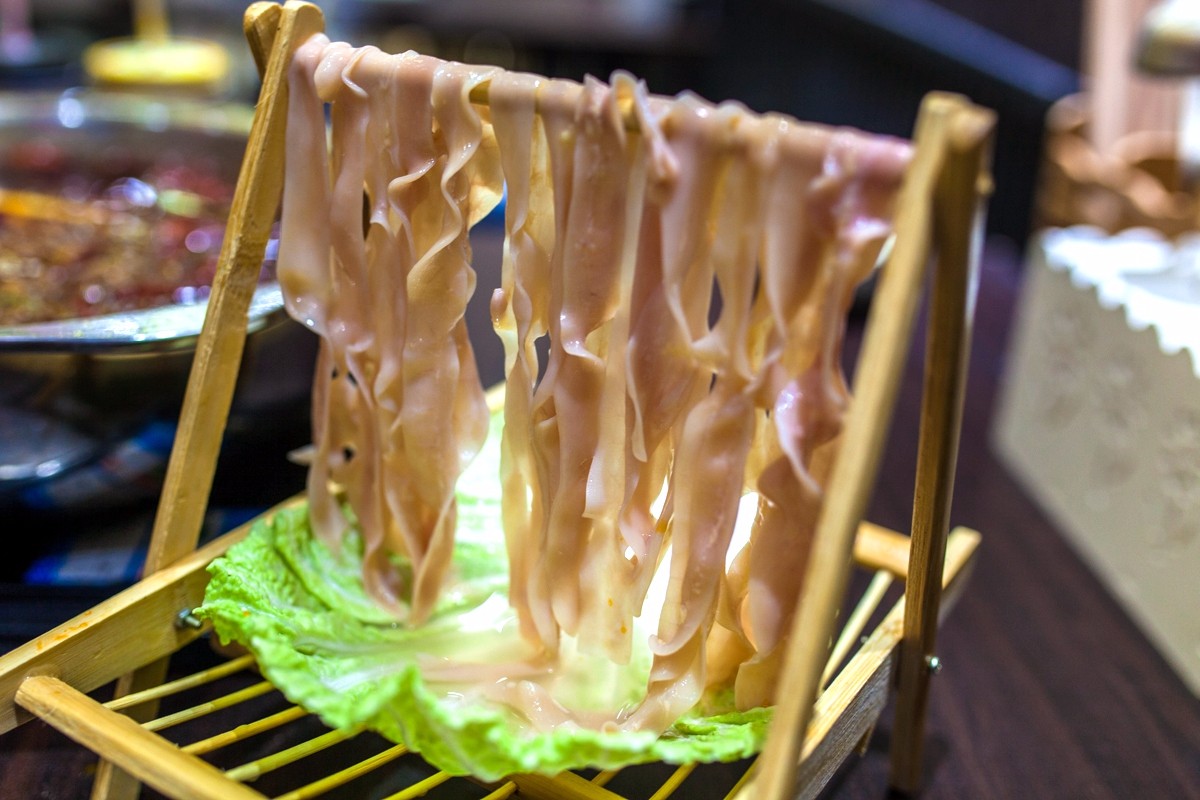 宜宾这家火锅店竟满足了我所有*欲肉**,超好吃!更有独家福利请拿好~