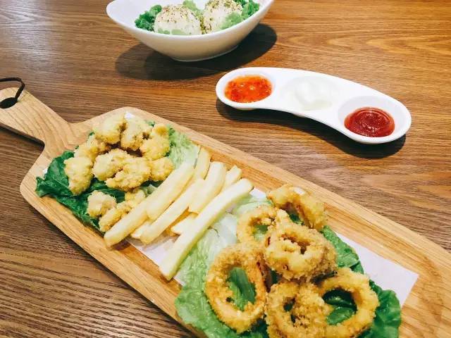 新白鹿、绿茶3折，炉鱼、乐伯部队锅半价，哈根达斯买一送一西湖边上的老牌商场，要用6天承包你的胃！