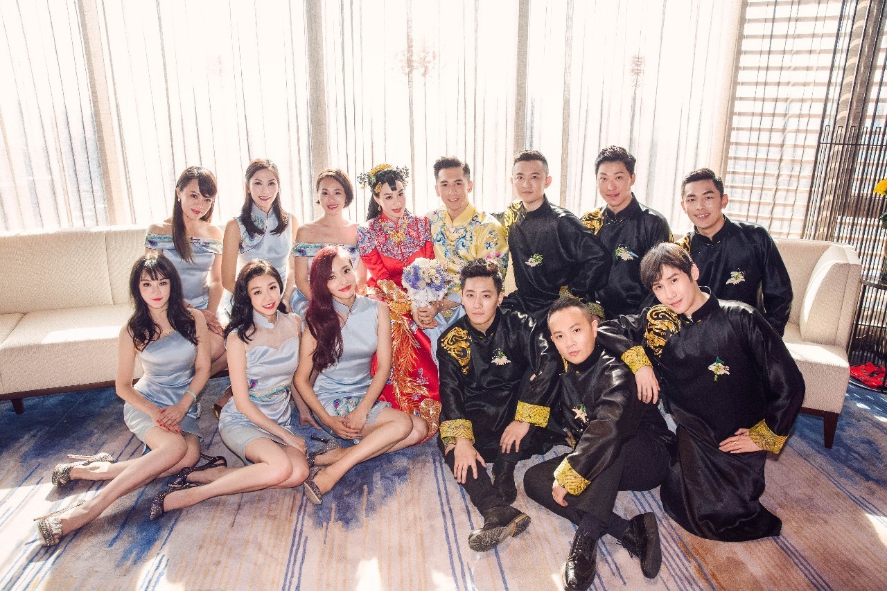 人鱼夫妇钟丽缇张伦硕机场,人鱼夫妇钟丽缇张伦硕歌曲