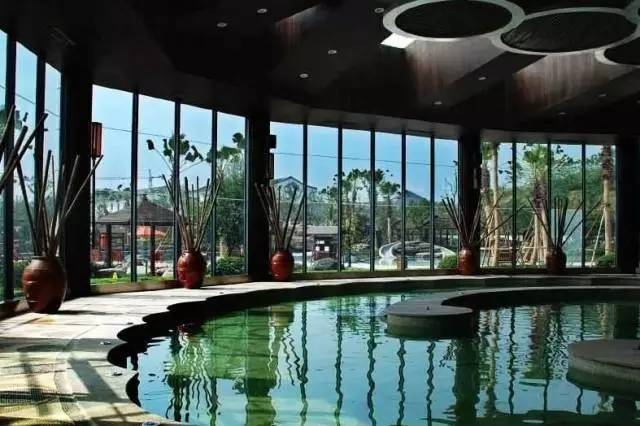 重庆融汇温泉和统景温泉哪个好,重庆主城温泉性价比高的推荐