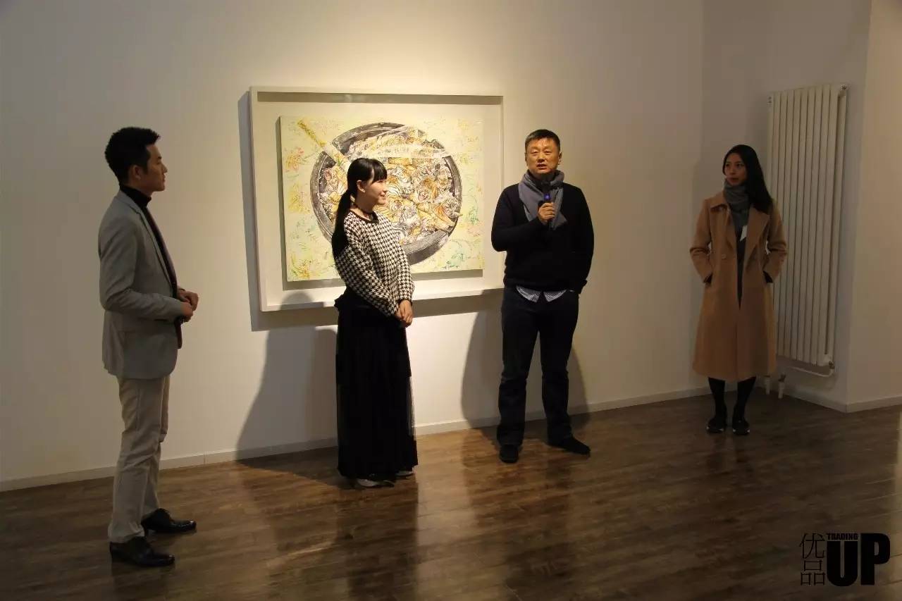 优品艺术|赵娜:时间是滚动的步行梯