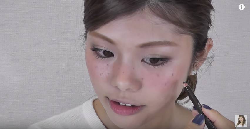 美式混血雀斑妆,高级感的雀斑妆