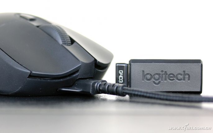 罗技g400s鼠标评测,罗技鼠标g403怎么样