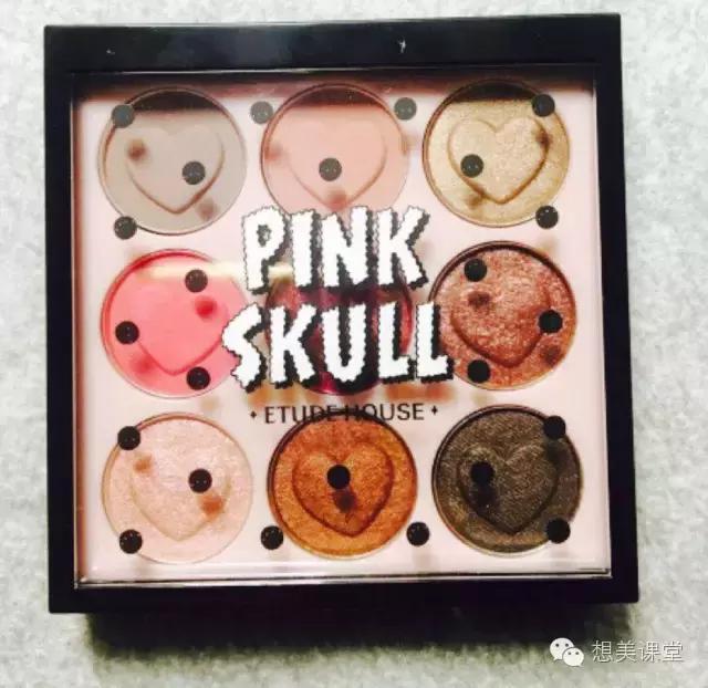 眼影用红色和复古红怎么画出眼影,想要温柔的眼妆选什么色系的眼影