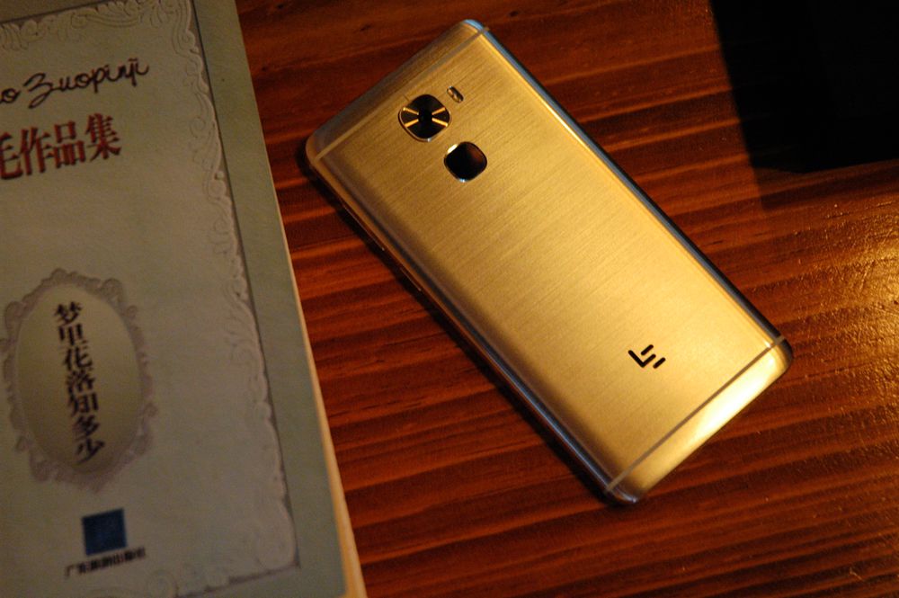 乐视乐pro3双摄ai版手机,乐pro3和乐视2哪个好