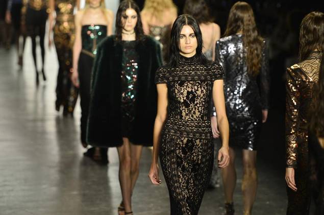 在纽约穿旗袍,在纽约穿花衣服