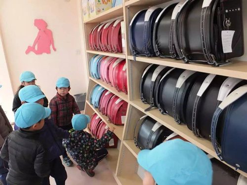 日本小孩的书包为什么那么贵,日本小学生的书包到底有多少钱
