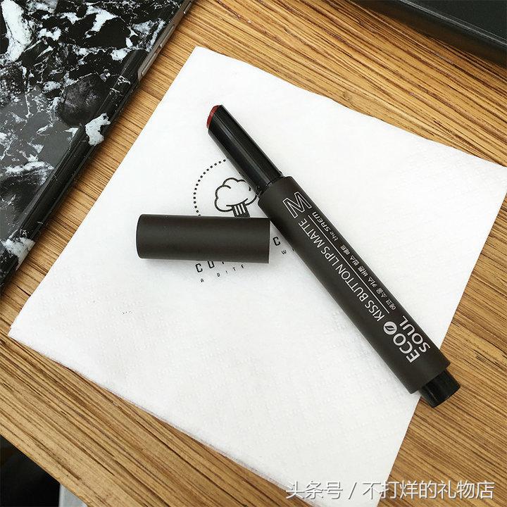 口红控真的控制不住我自己,一支口红够用吗
