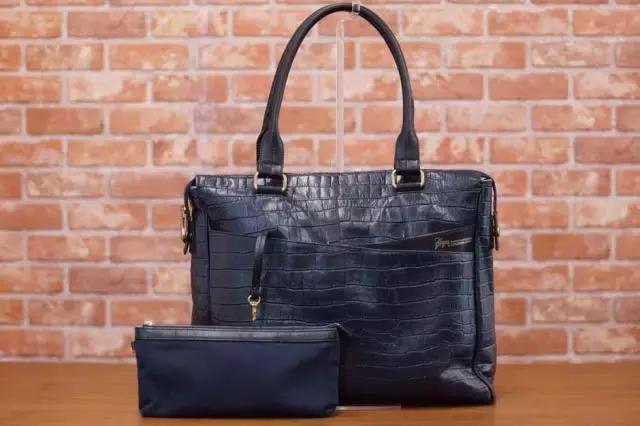 适合年轻人的潮牌包包品牌,目前日本最流行的包包