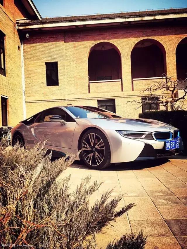 宝马i8的试驾,超跑宝马i8