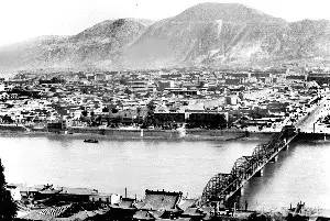 鍏板窞涓夌偖,鍏板窞鍝嶇偖