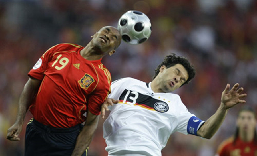 足球地带精彩片段,足球地带花式教学